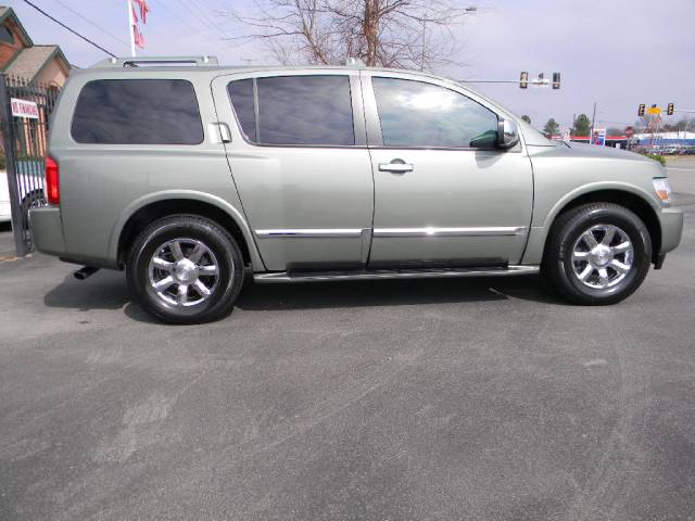 2005 Infiniti QX56 R/T AWD