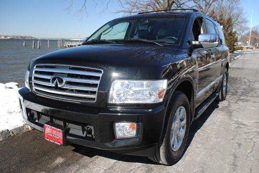 2005 Infiniti QX56 SE One Owner4x4