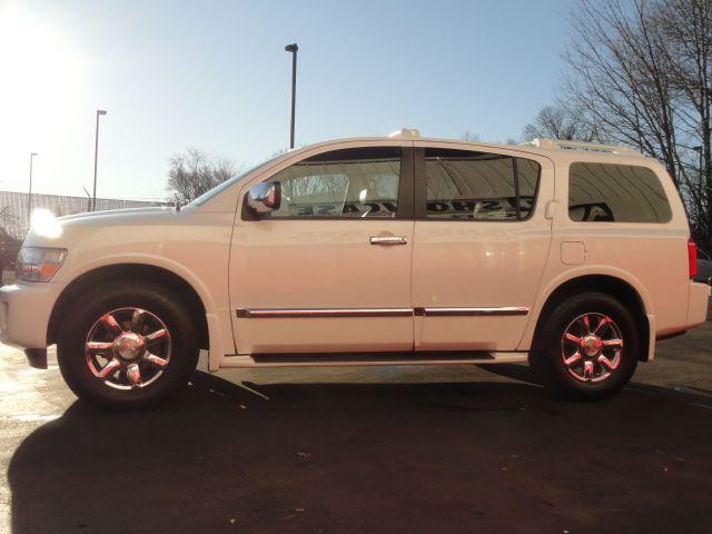 2006 Infiniti QX56 Ciera S Sedan