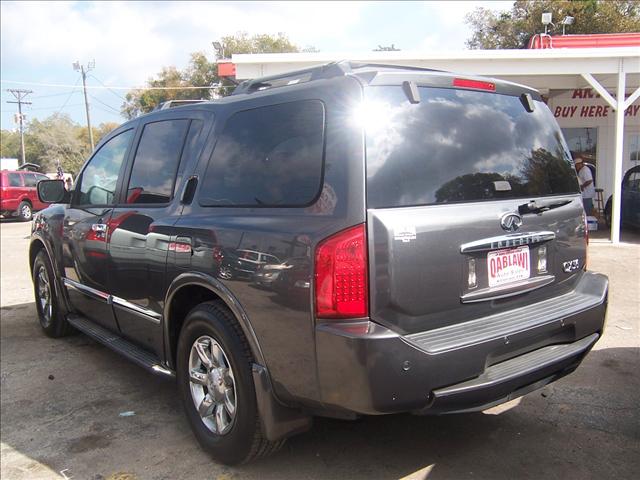 2006 Infiniti QX56 Base