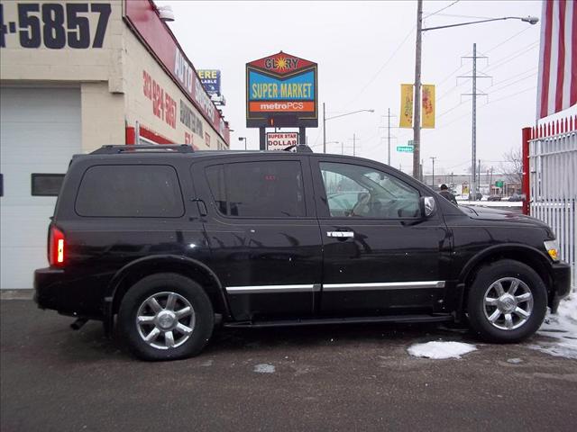 2006 Infiniti QX56 Base