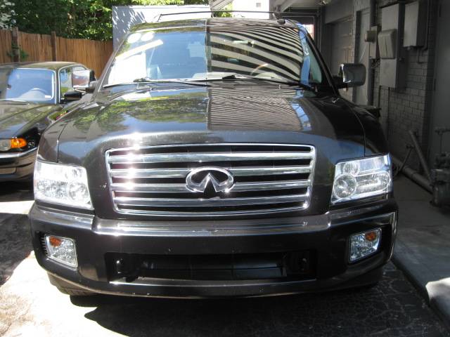 2006 Infiniti QX56 Base