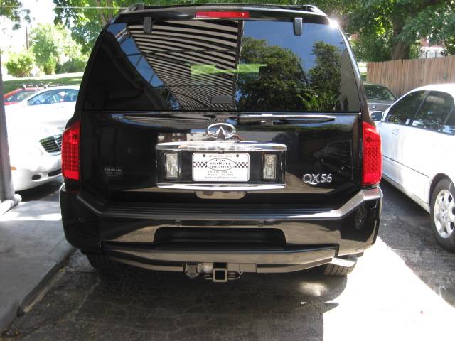 2006 Infiniti QX56 Base