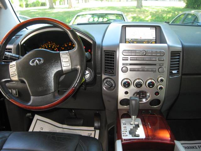 2006 Infiniti QX56 Base