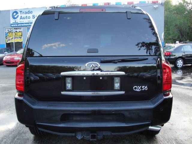 2006 Infiniti QX56 Base