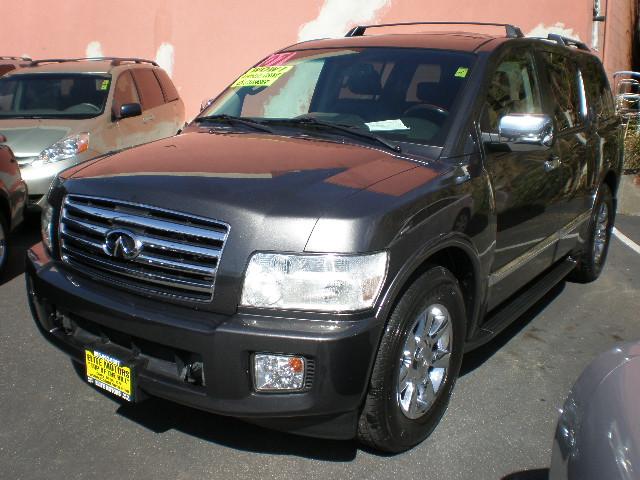 2007 Infiniti QX56 Base