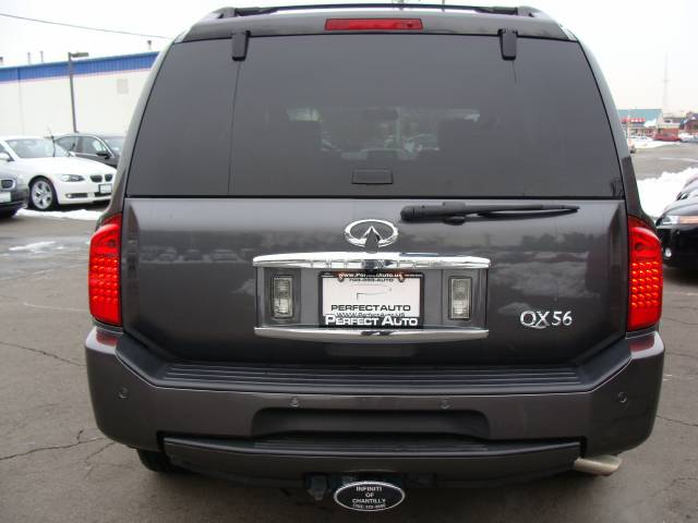 2007 Infiniti QX56 LT 4 Dr