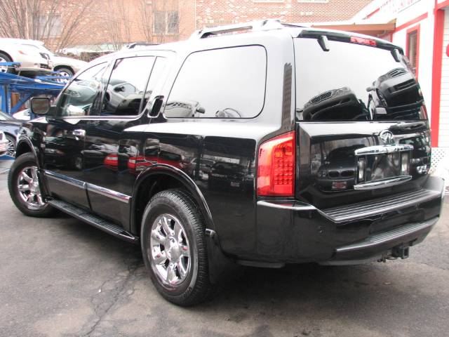 2007 Infiniti QX56 SE R Spec V