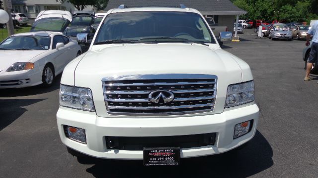 2008 Infiniti QX56 EX - DUAL Power Doors