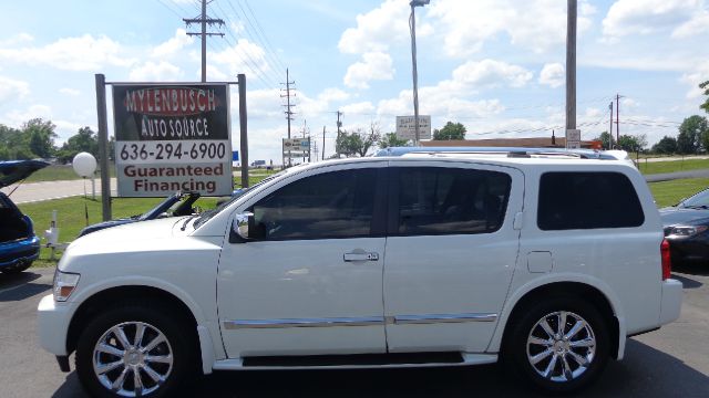 2008 Infiniti QX56 EX - DUAL Power Doors