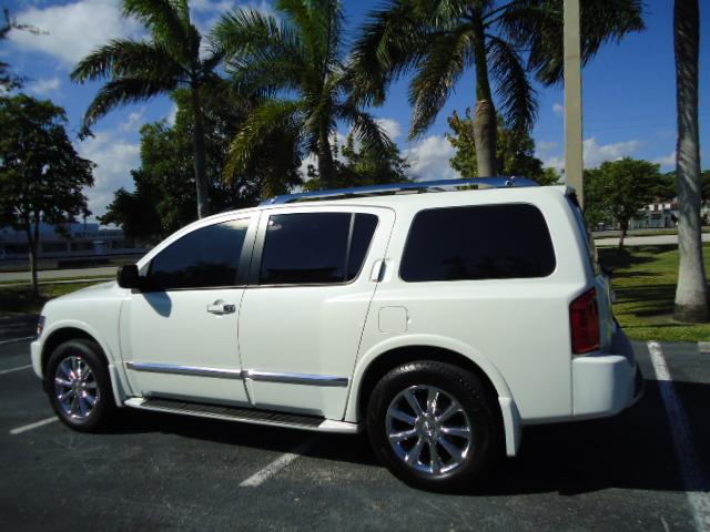 2008 Infiniti QX56 Base