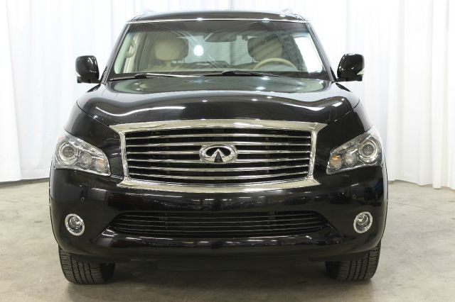 2011 Infiniti QX56 Limited 4WD One Owner Leather