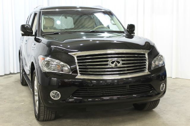 2011 Infiniti QX56 Limited 4WD One Owner Leather