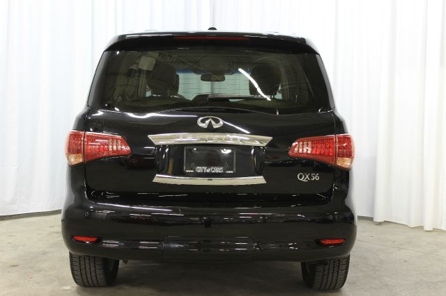 2011 Infiniti QX56 Limited 4WD One Owner Leather