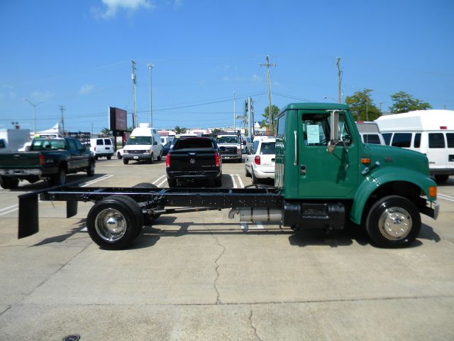 1999 International 4700 Unknown