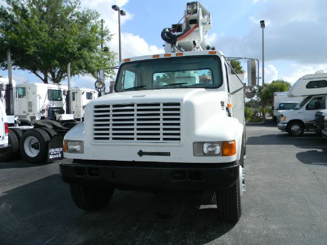 2001 International 4900 Unknown