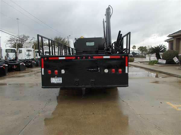 2007 International 7600 flatbed SS Super Sport