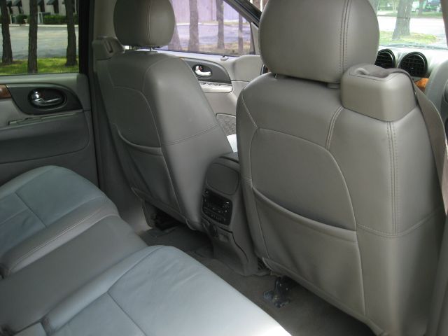 2006 Isuzu Ascender Maxx SS Sedan