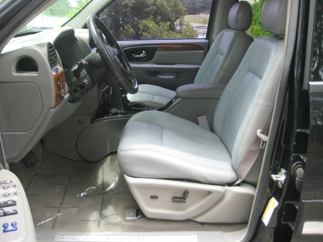 2006 Isuzu Ascender Maxx SS Sedan