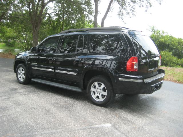 2006 Isuzu Ascender Maxx SS Sedan