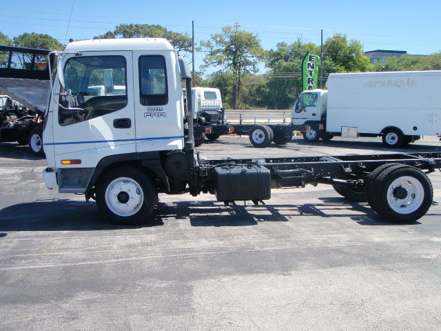 2003 Isuzu FRR Unknown