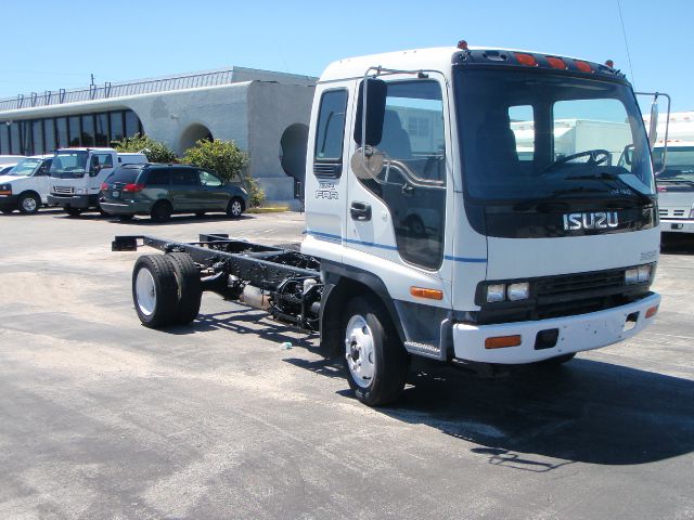 2003 Isuzu FRR Unknown