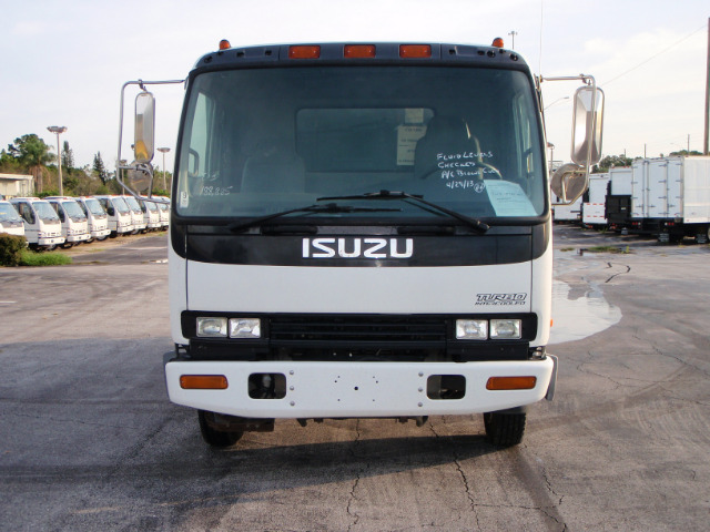 2003 Isuzu FRR Unknown