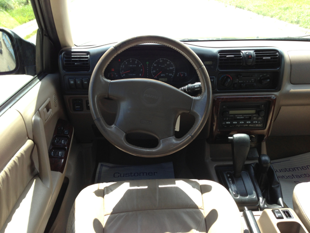 2001 Isuzu Rodeo 4 Door LS Landau Top