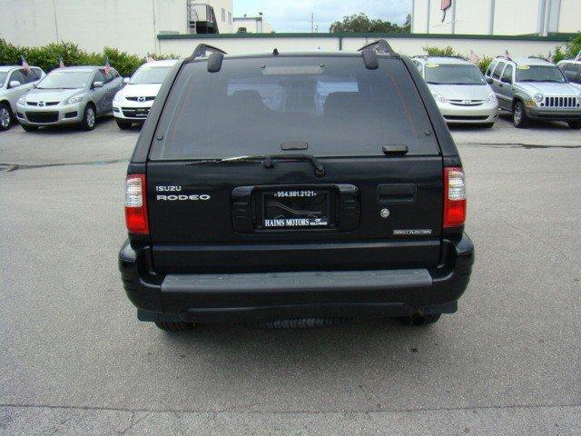 2004 Isuzu Rodeo XR