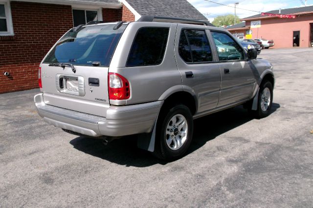 2004 Isuzu Rodeo I Sports Sedan Sport