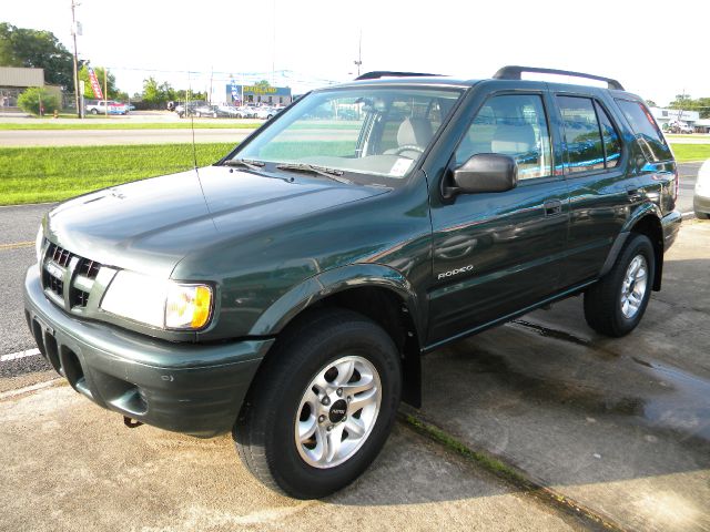 2004 Isuzu Rodeo Touring / AWD