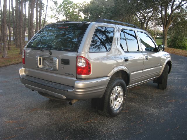 2004 Isuzu Rodeo GX 47