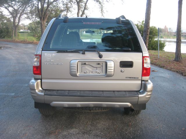 2004 Isuzu Rodeo GX 47