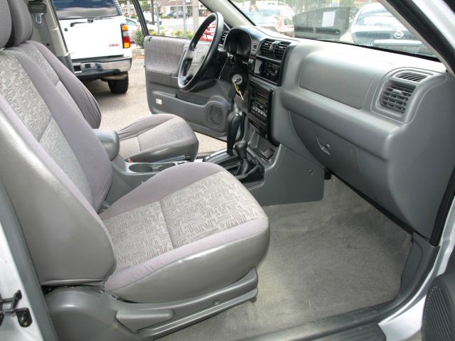 2002 Isuzu Rodeo Sport 4DR SDN 3.7L FWD