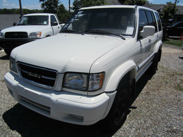 1998 Isuzu Trooper XR