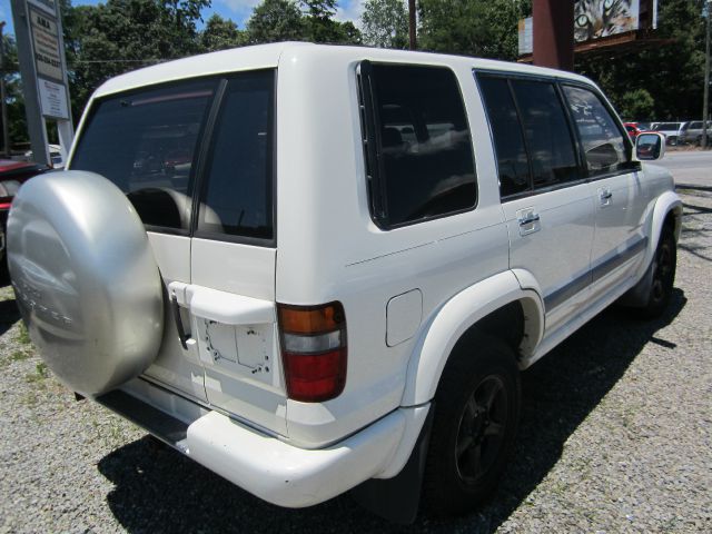 1998 Isuzu Trooper XR