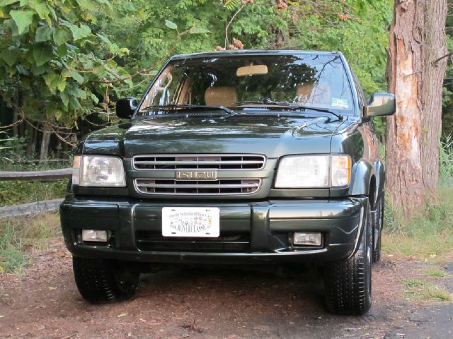 2000 Isuzu Trooper Super