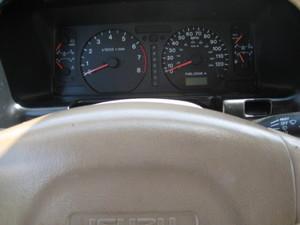 2001 Isuzu Trooper E32