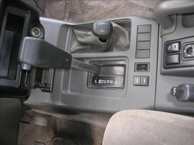 2001 Isuzu Trooper EX - DUAL Power Doors