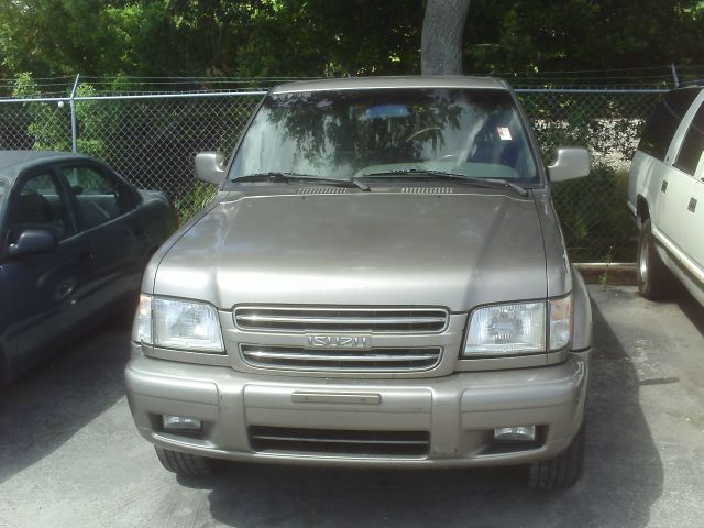 2002 Isuzu Trooper 3.0cl W/leath