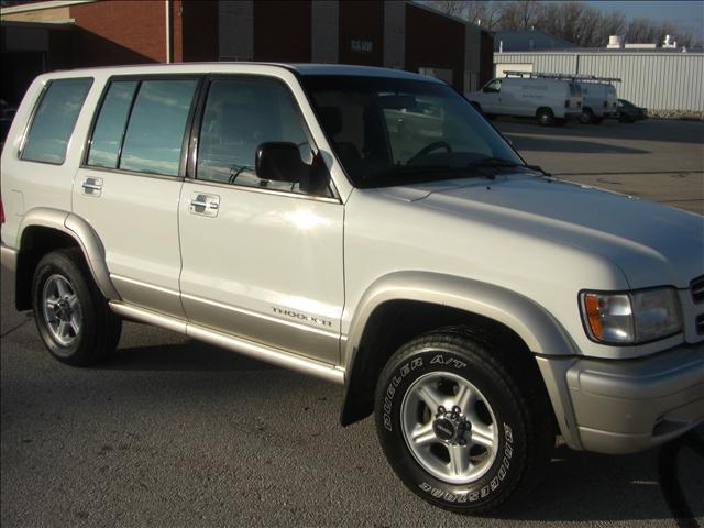 2002 Isuzu Trooper Touring W/nav.sys