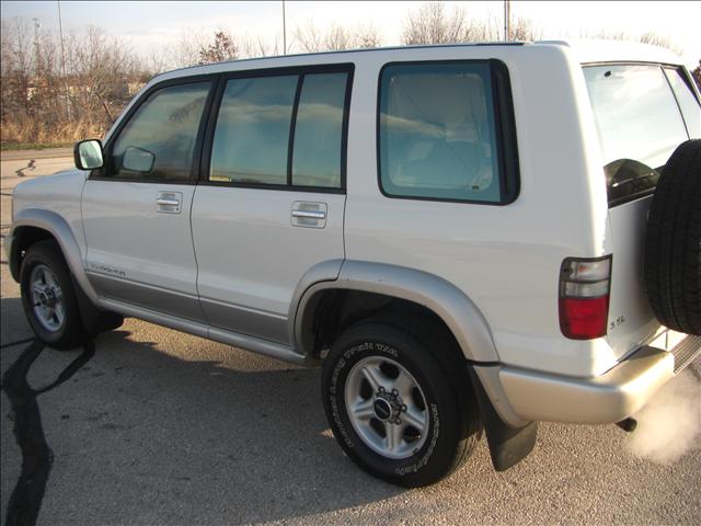 2002 Isuzu Trooper Touring W/nav.sys