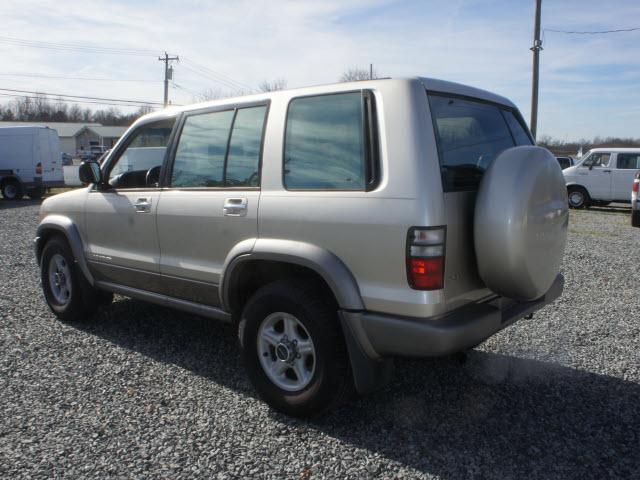 2002 Isuzu Trooper Touring W/nav.sys