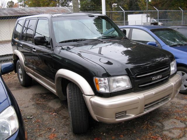 2002 Isuzu Trooper E32