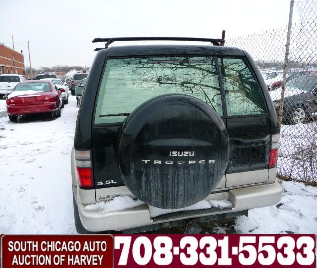 2002 Isuzu Trooper E32