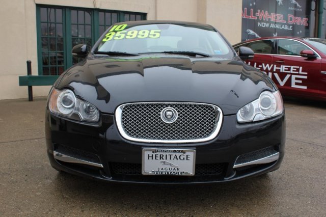 2010 JAGUAR XF Coupe