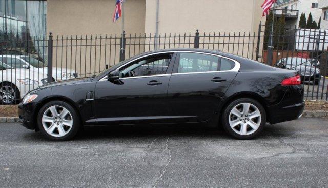 2010 JAGUAR XF Coupe