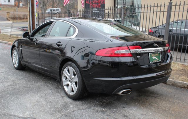 2010 JAGUAR XF Coupe