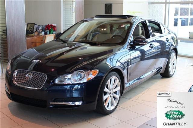 2010 JAGUAR XF CLUB CAB SLT