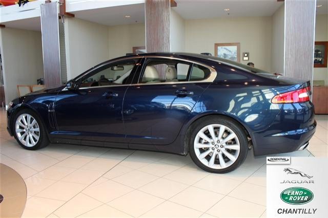 2010 JAGUAR XF CLUB CAB SLT